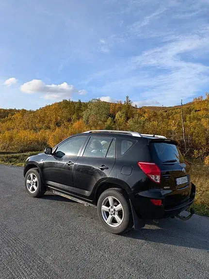 Toyota Rav4 2008 photo 2