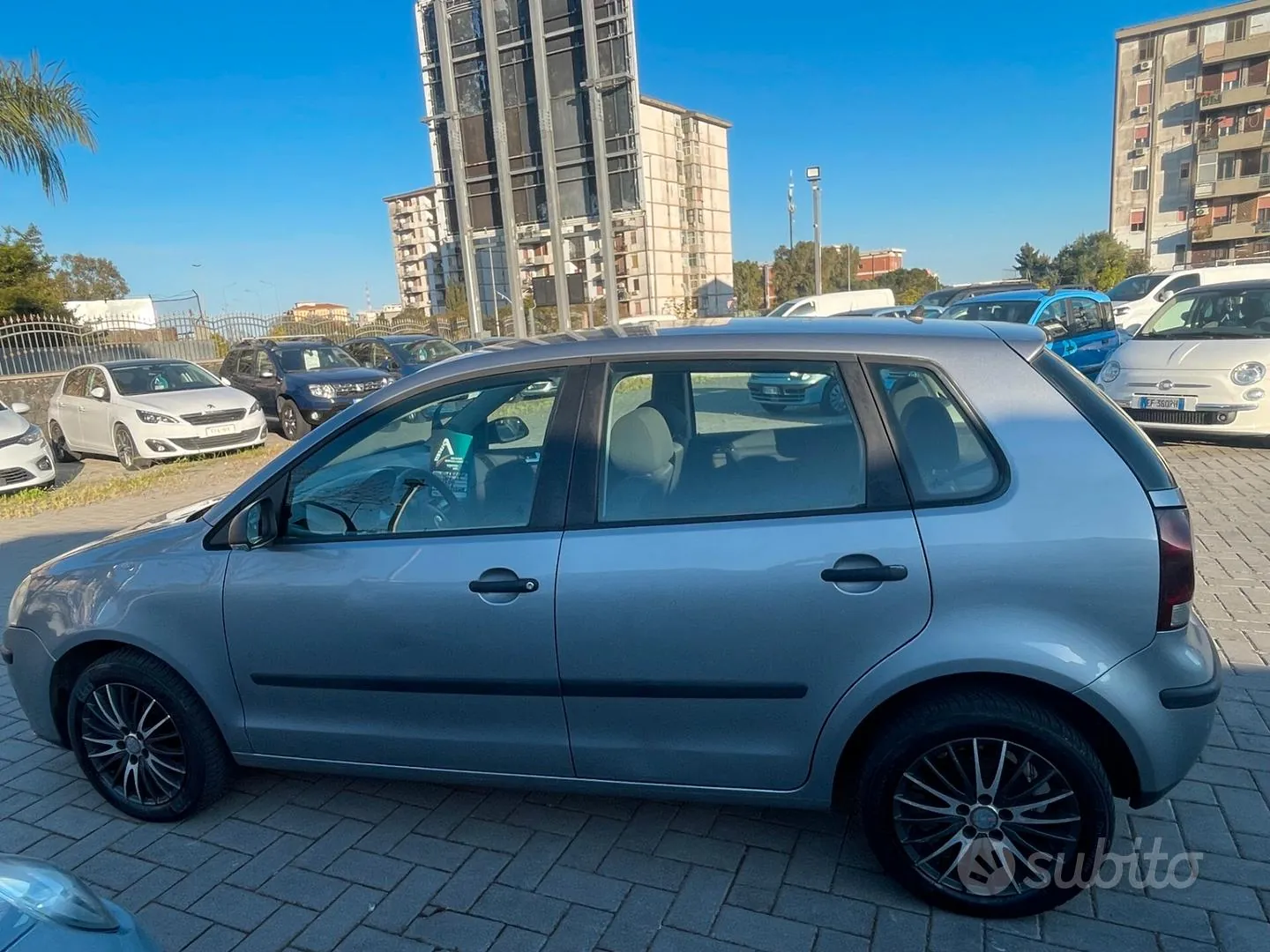 Volkswagen Polo 2006 photo 2
