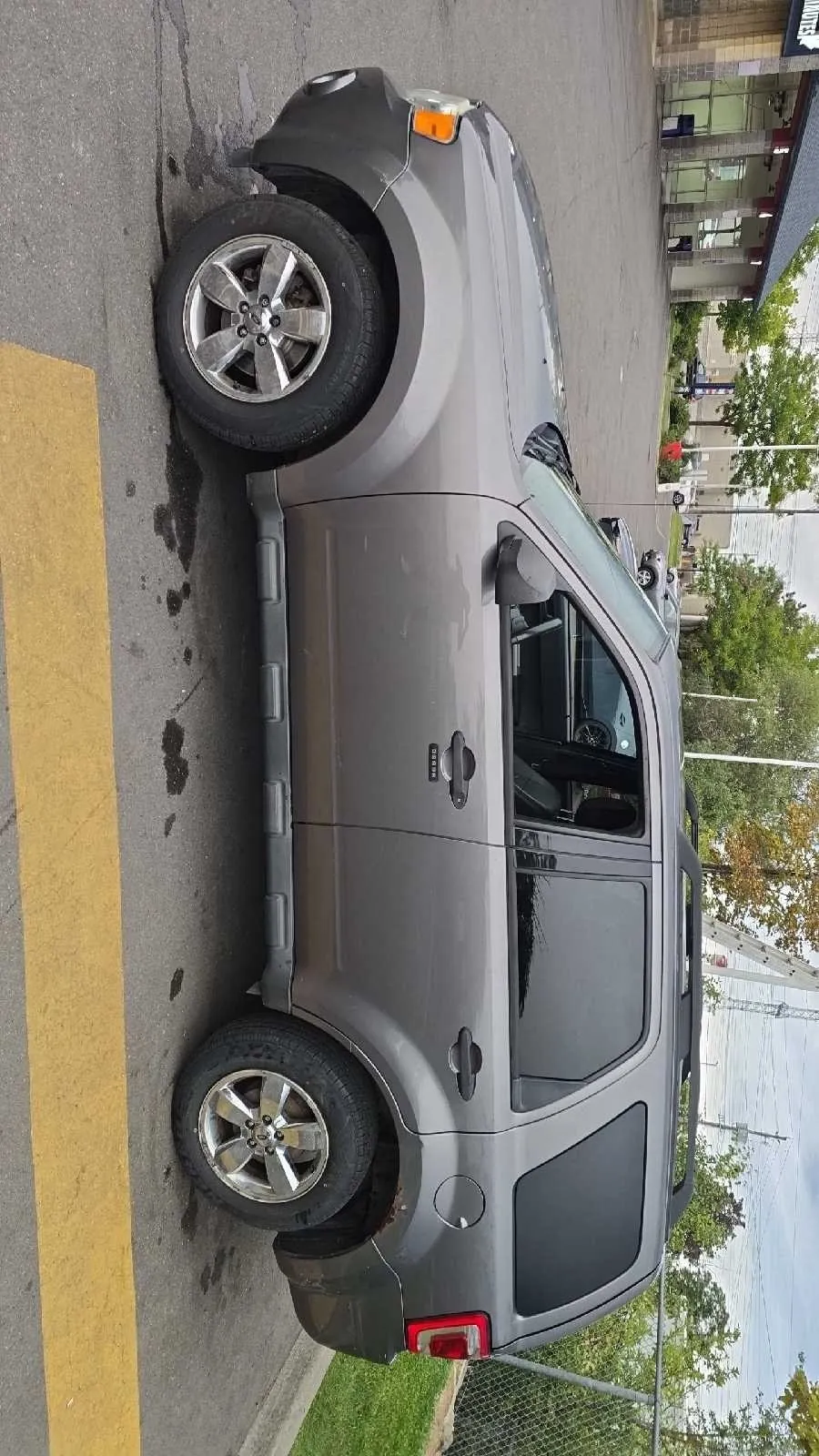 Ford Escape 2011 photo 4