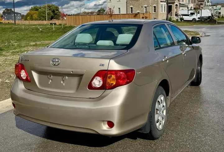 Toyota Corolla 2010 photo 3