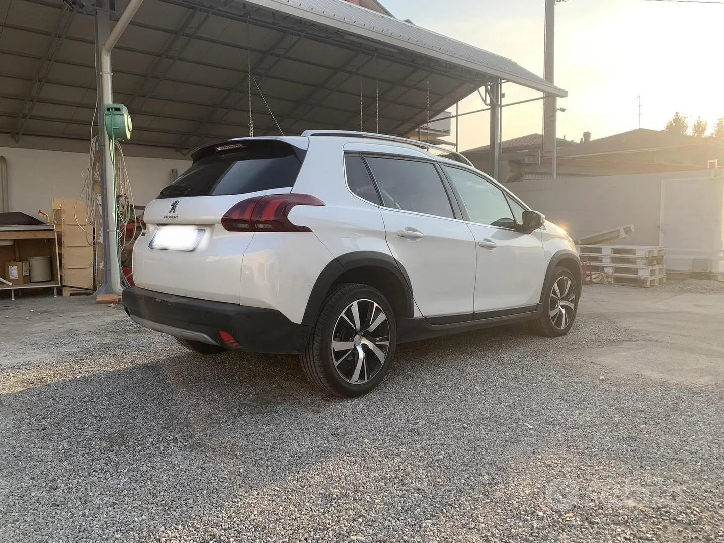 Peugeot 2008 2017 photo 3