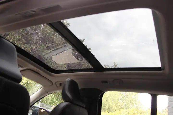 Volvo Xc40 2018 photo 2