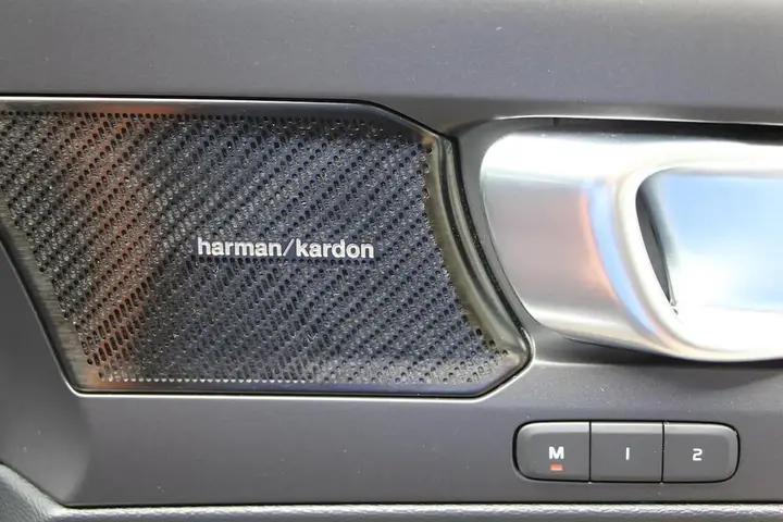 Volvo Xc40 2018 photo 3