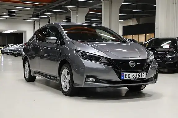 Nissan Leaf 2022 photo 2