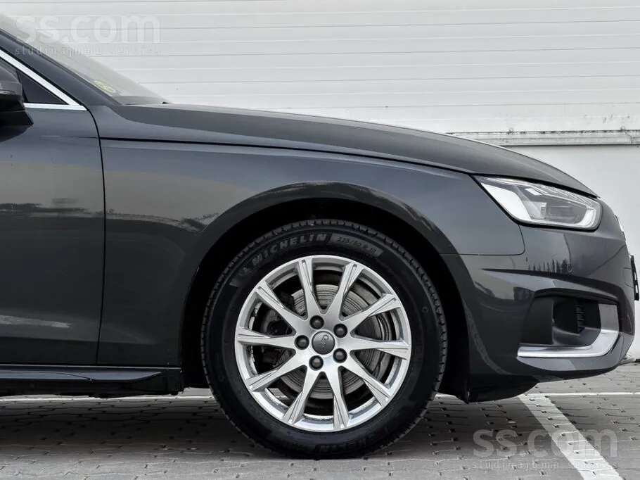 Audi A4 2020 photo 3