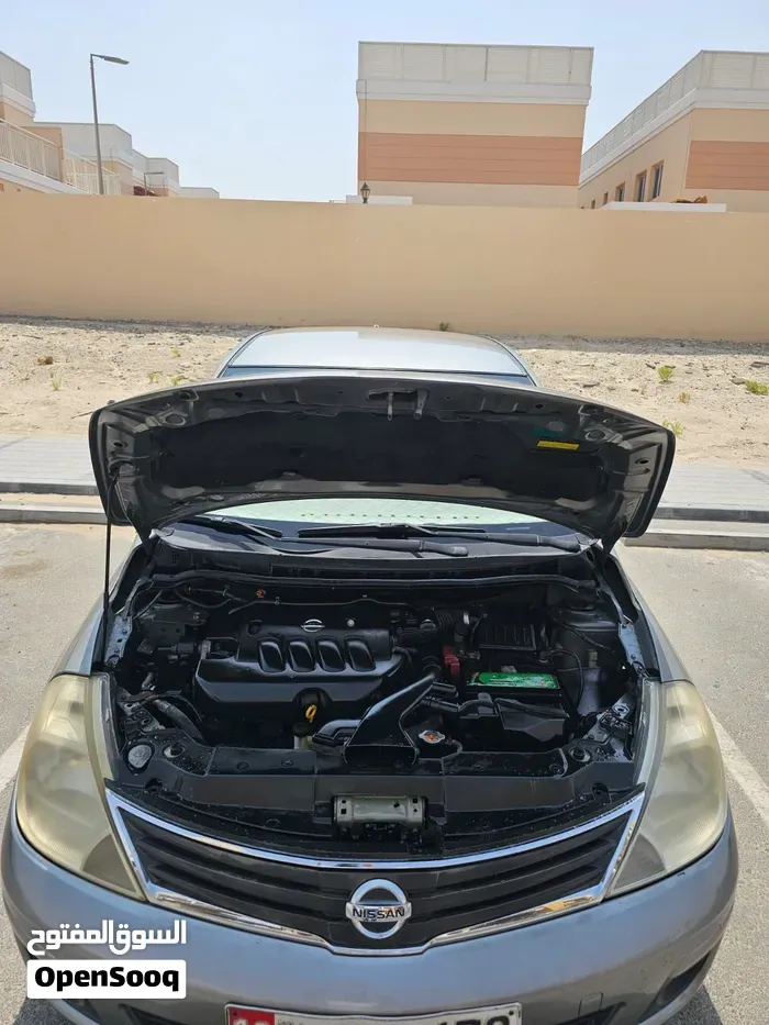 Nissan Tiida 2012 photo 5