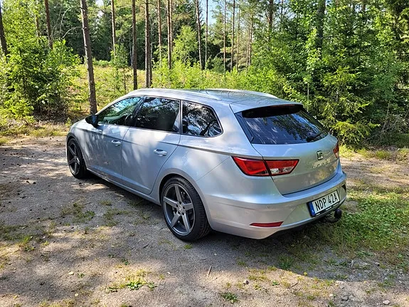 Seat Leon 2019 photo 3