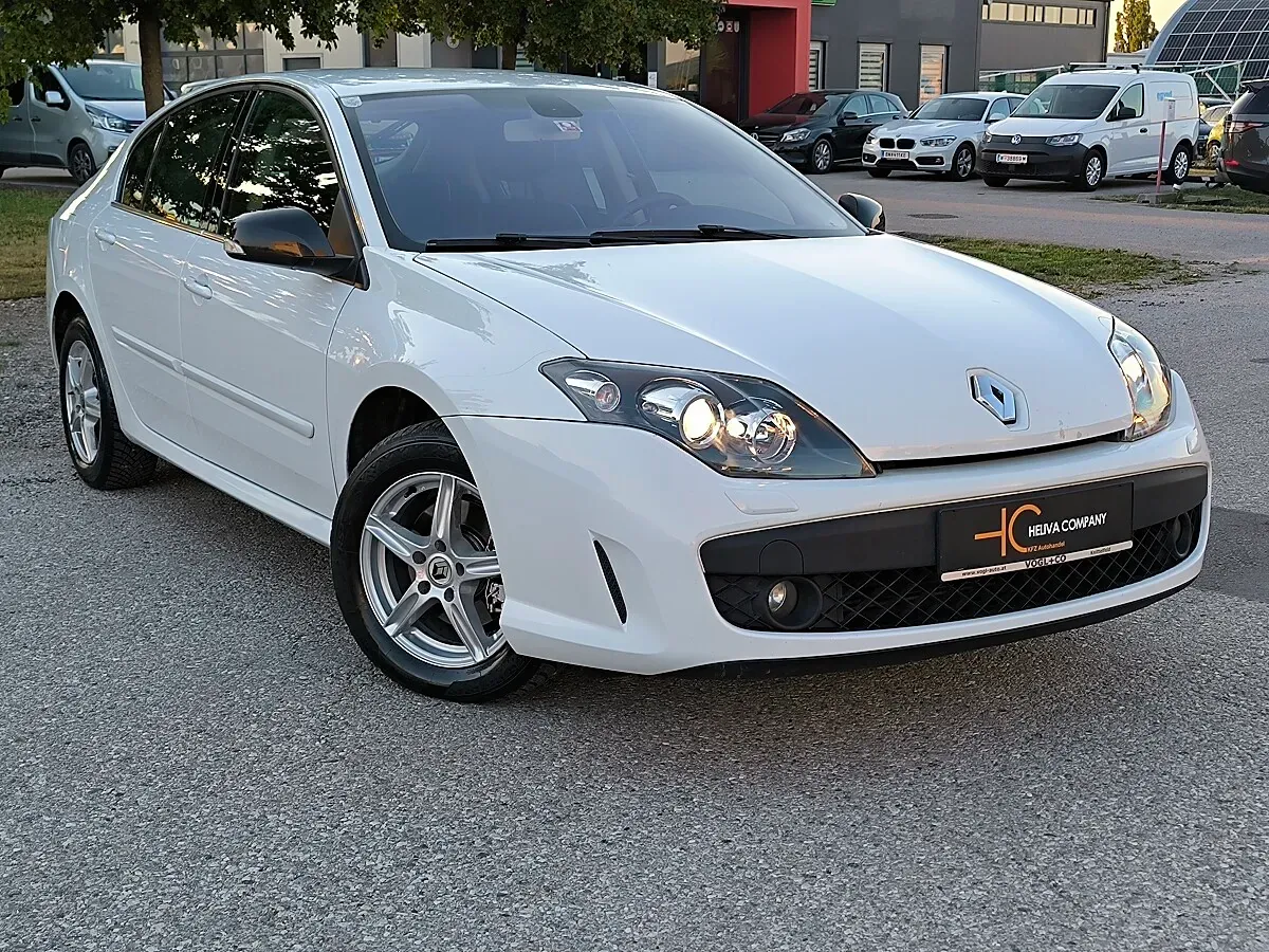 Renault Laguna 2010 photo 3