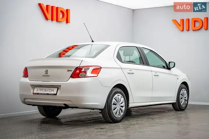 Peugeot 301 2013 photo 2