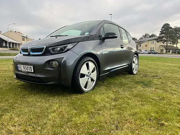 BMW I3