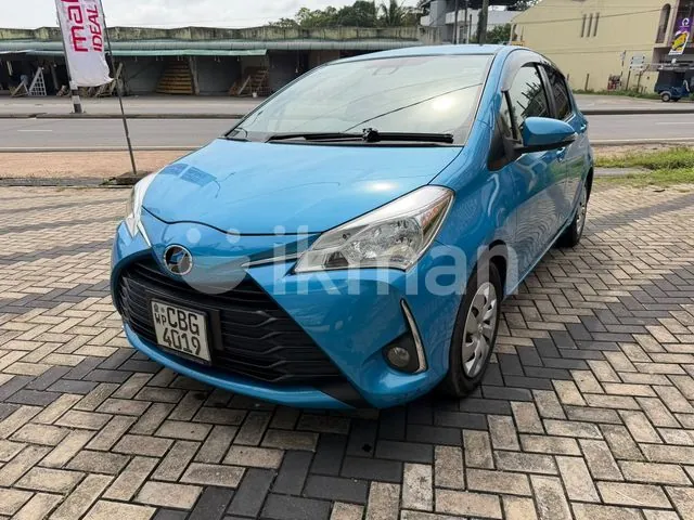 Toyota Vitz 2017 photo 3