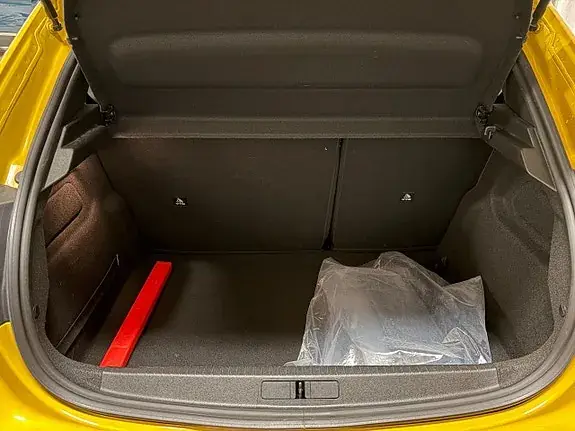 Peugeot 208 2023 photo 5