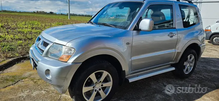 Mitsubishi Pajero 2006 photo 3