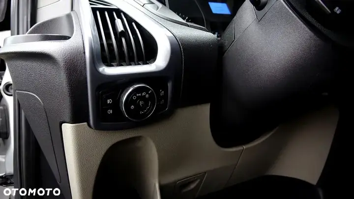 Ford Tourneo Custom 2016 photo 3
