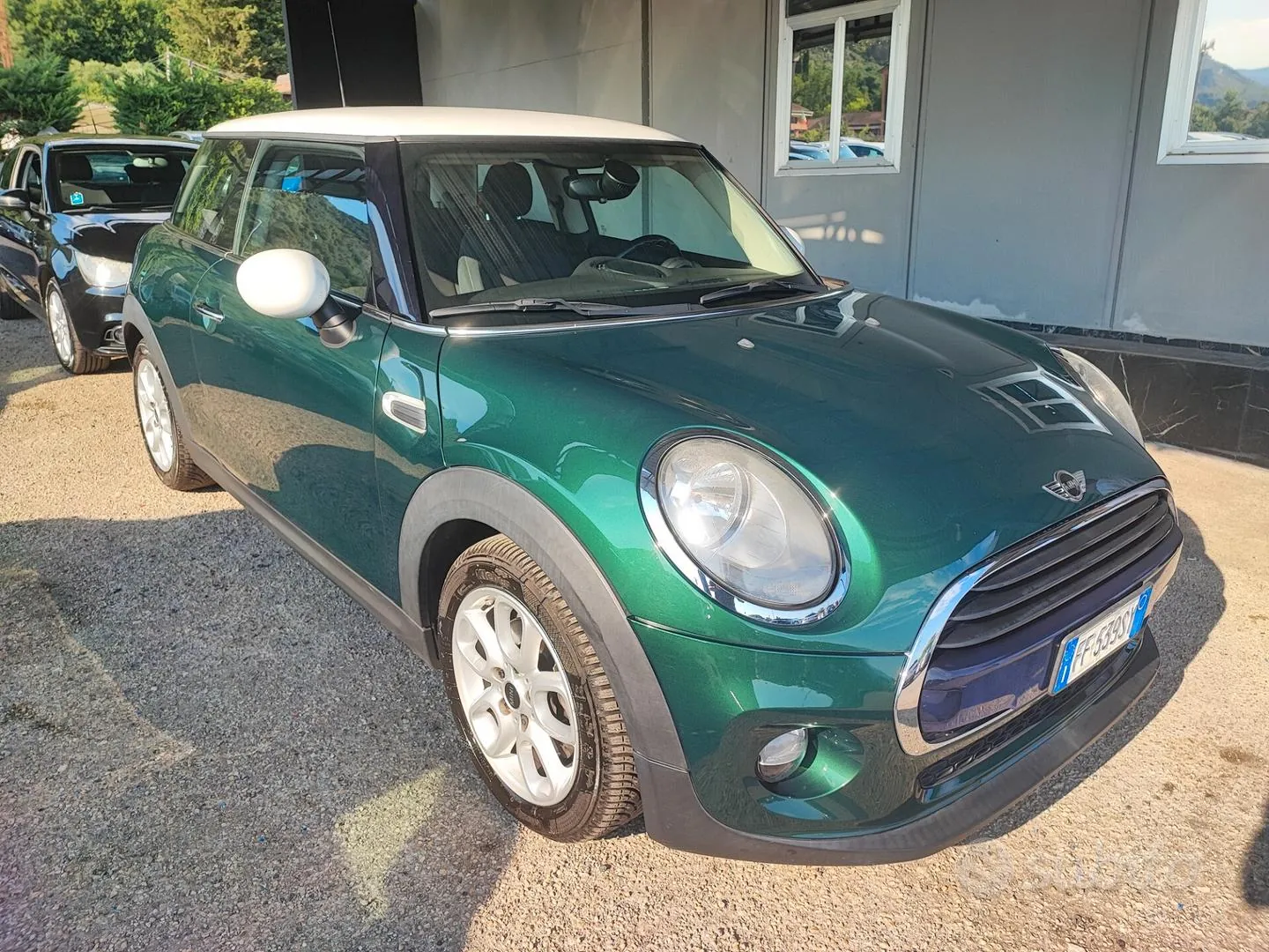 Mini 1.5 Cooper D 2016 photo 3