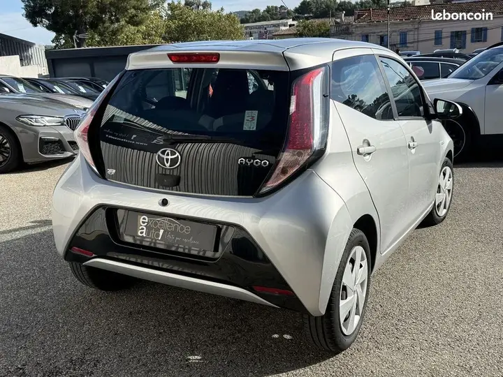 Toyota Aygo 2015 photo 3