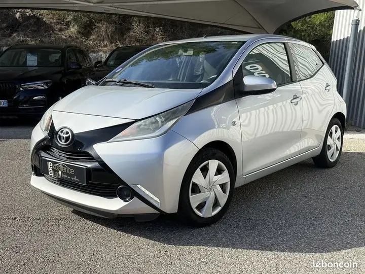 Toyota Aygo 2015 photo 2