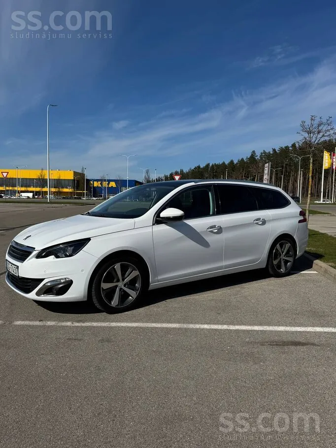 Peugeot 308 2015 photo 2