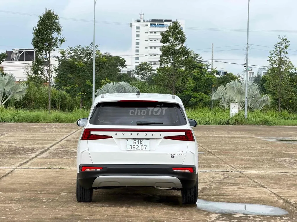 Hyundai Custin 2023 photo 5
