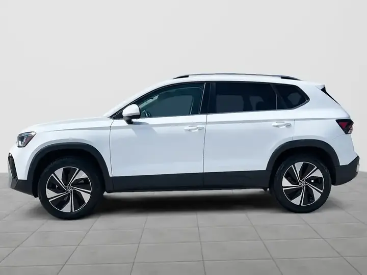 Volkswagen Taos 2025 photo 5