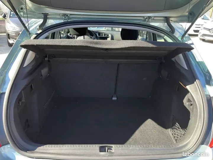 Citroen C4 2011 photo 5