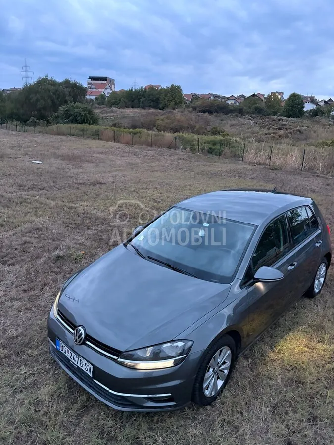 Volkswagen Golf 2017 photo 2