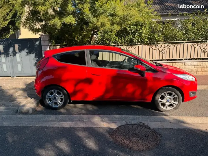 Ford Fiesta 2016 photo 3