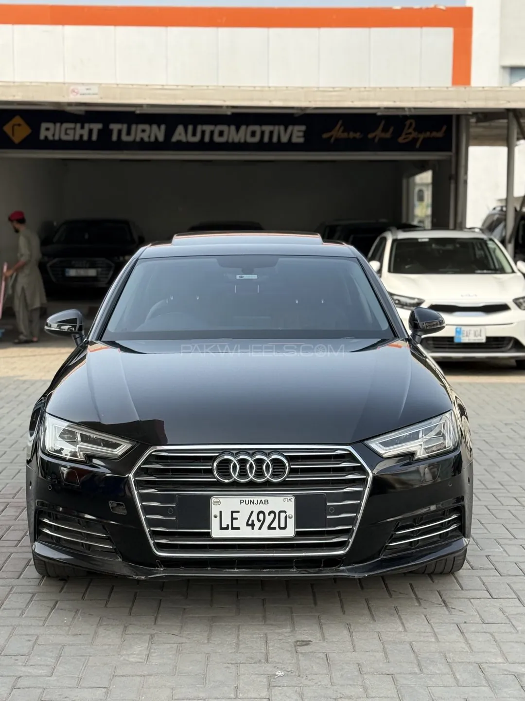 Audi A4
