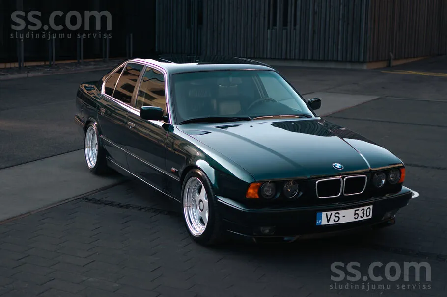 BMW 530