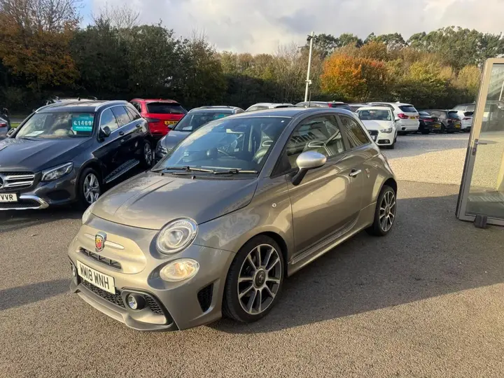 Abarth 595 2018 photo 4