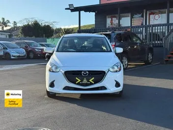 Mazda Demio 2015 photo 3