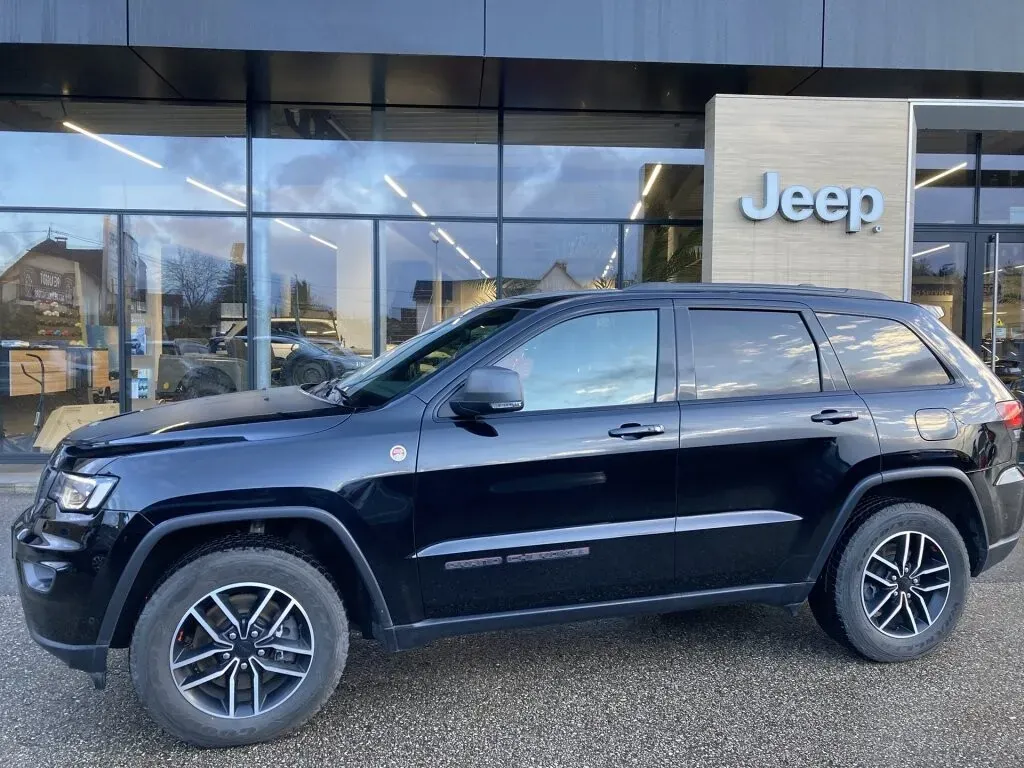 Jeep Grand Cherokee 2019 photo 2