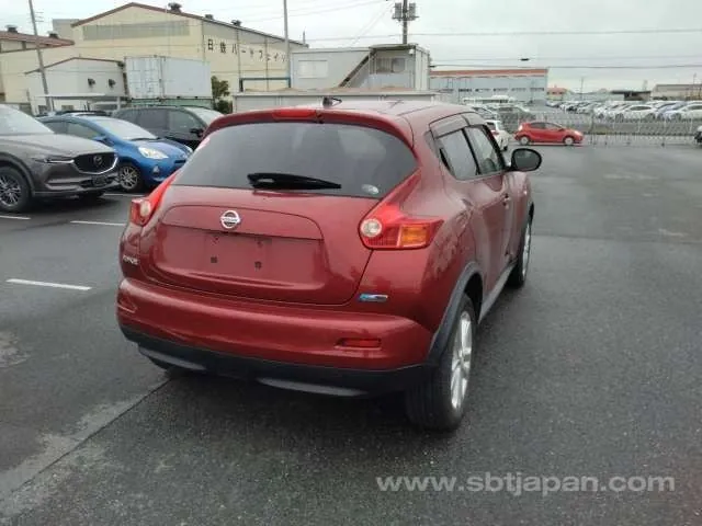 Nissan Juke 2011 photo 4