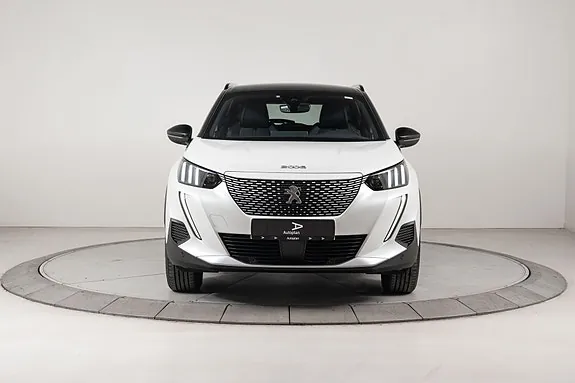 Peugeot E-2008 2023 photo 4