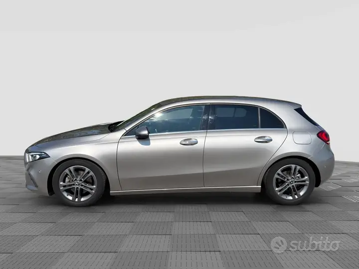 Mercedes-Benz A 200 2019 photo 2