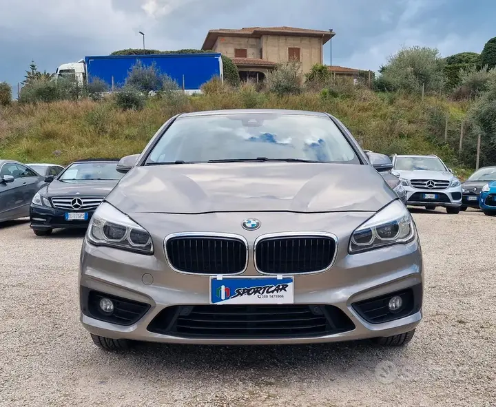 BMW 2 Series Active Tourer 2015 photo 4