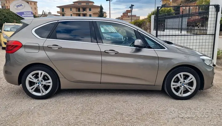 BMW 2 Series Active Tourer 2015 photo 3