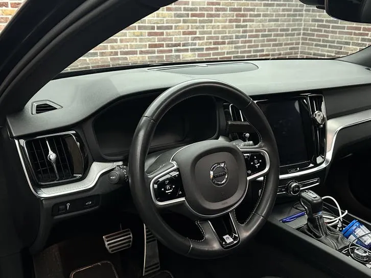 Volvo S60 2019 photo 3