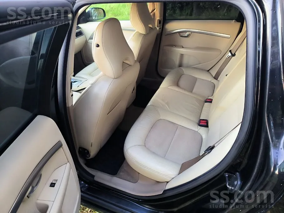Volvo V70 2007 photo 5