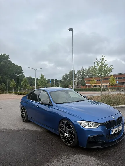 BMW 335I 2013 photo 2