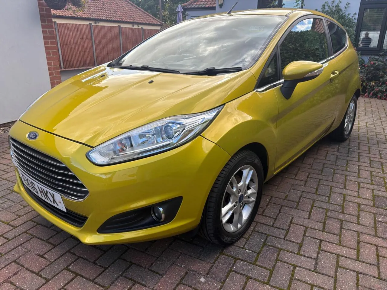 Ford Fiesta 2016 photo 2