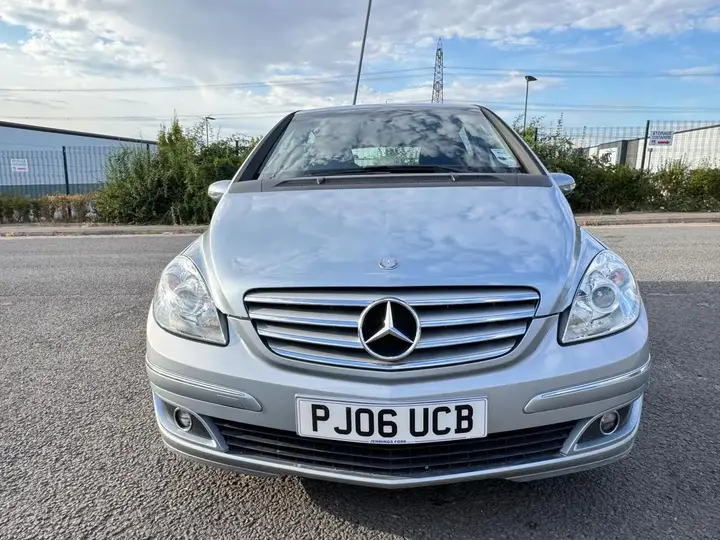 Mercedes-Benz B-Class 2006 photo 2
