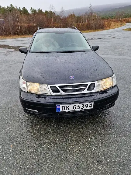 Saab 9-5 2001 photo 2