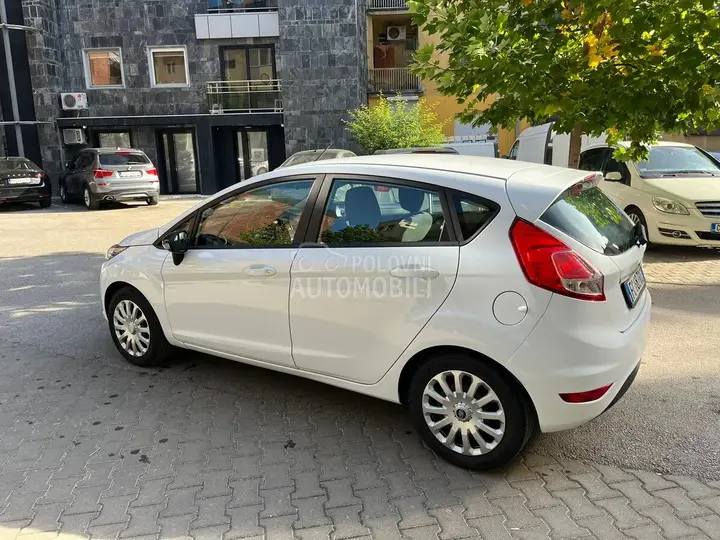 Ford Fiesta 2016 photo 5