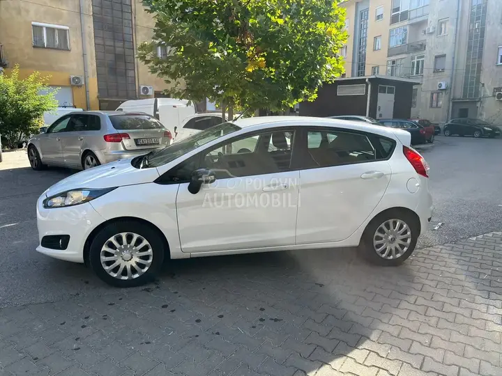 Ford Fiesta 2016 photo 4