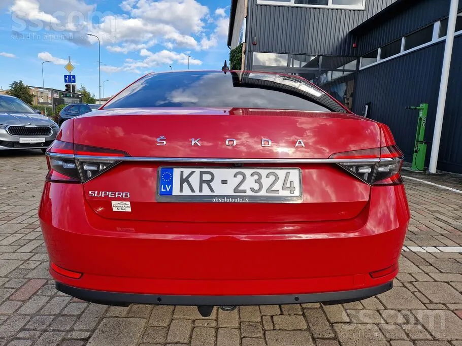 Skoda Superb 2020 photo 5
