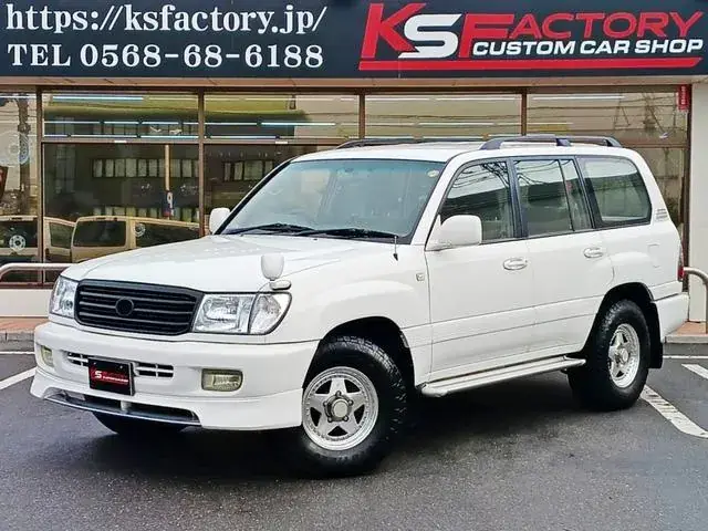 Toyota Land Cruiser 100