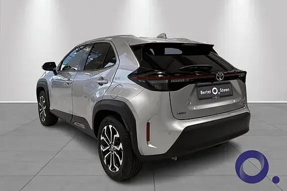 Toyota Yaris Cross 2022 photo 3