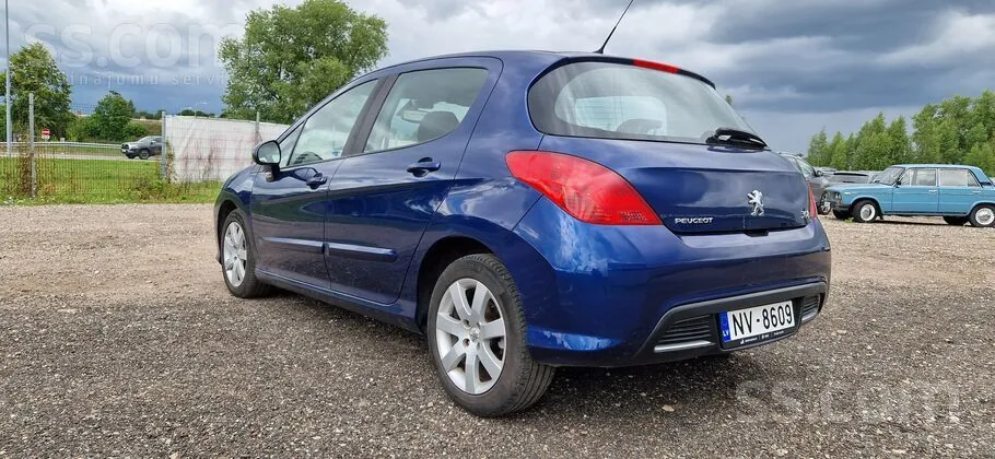 Peugeot 308 2010 photo 3
