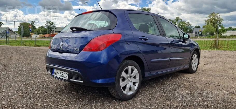 Peugeot 308 2010 photo 5
